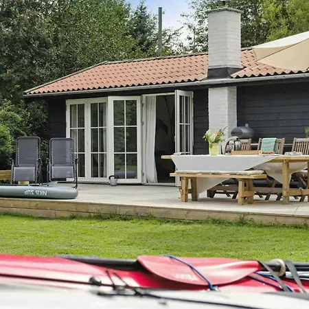 The Small Oasis With Vibes In Dronningmolle *