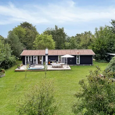 Casa vacanze The Small Oasis With Vibes In Dronningmolle *